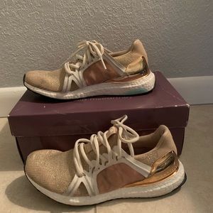 Gold ultra boost size 8